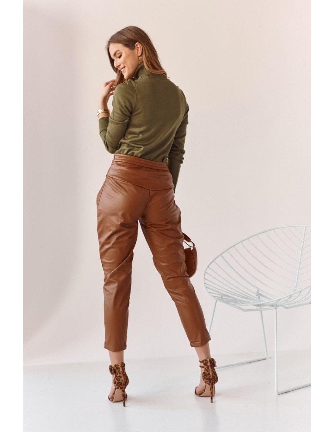 Fashionable women\'s brown eco-leather pants MP45113 - Online store - Boutique